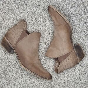 Steve Madden Ankle Boots